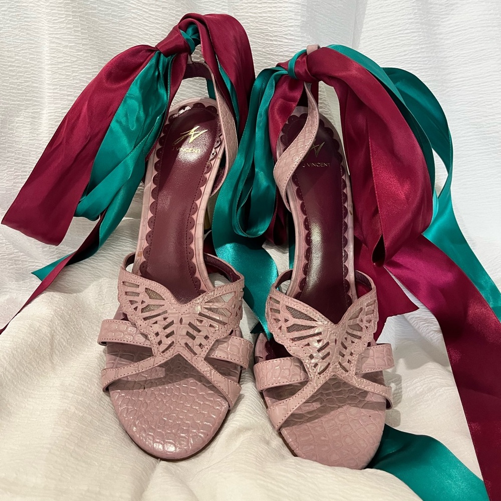 J Vincent Leather Butterfly Ribbon tie shoes